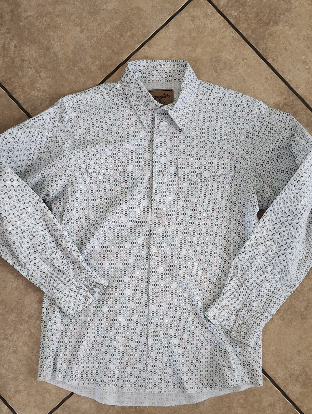 Wrangler Retro Boys' White and Light Blue Geometric Button-Down Western Shirt